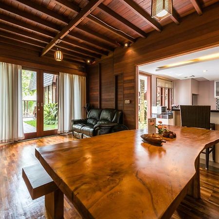Raja Woods Villa Jimbaran Exteriér fotografie